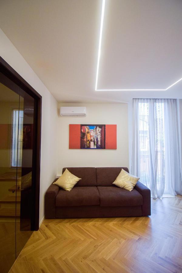 Sibilla Suite Apartment - Via Piella 14 Bolonha Exterior foto