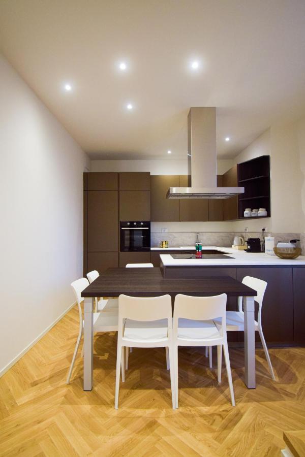 Sibilla Suite Apartment - Via Piella 14 Bolonha Exterior foto