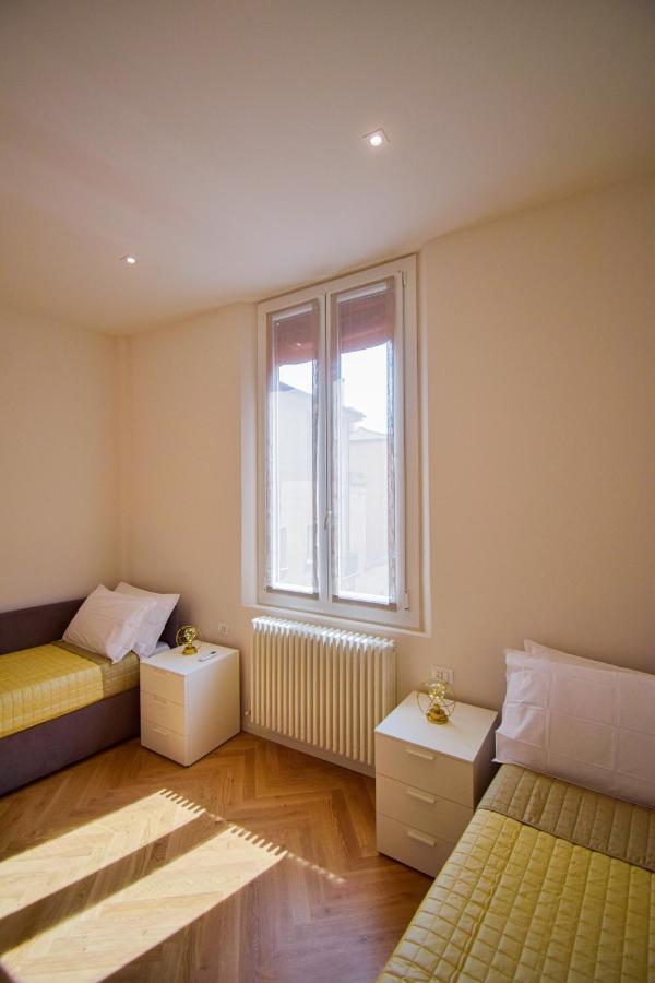 Sibilla Suite Apartment - Via Piella 14 Bolonha Exterior foto